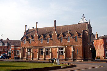 The Town Hall seen from George Street March 2012